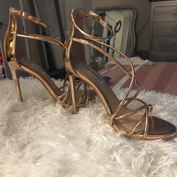 Steve Madden Rose Gold heels - Picture 3 of 3